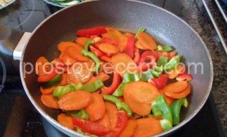 Куриные грудки с овощами на сковороде Шаг 6 - «Куриные грудки с овощами на сковороде»