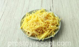 Салат Муравейник с курицей и картофельной соломкой Шаг 4 - «Салат Муравейник с курицей и картофельной соломкой»
