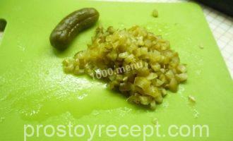 Салат Подарок с курицей и маринованными шампиньонами Шаг 3 - «Салат Подарок с курицей и маринованными шампиньонами»