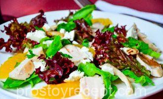 Салат с апельсином сыром и курицей - основное фото