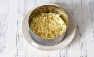 Салат с копченой курицей, ананасом сыром и кукурузой Шаг 10 - «Салат с копченой курицей, ананасом сыром и кукурузой»