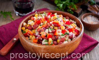 Салат с красной фасолью консервированной и курицей - основное фото