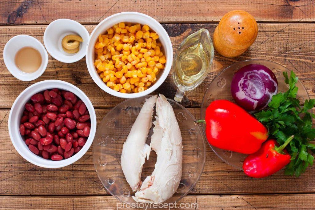 Подготовка компонентов. Используйте отварную куриную грудку (предварительно приготовленную или из