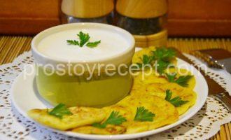 Шаг 10 - «Кабачковые оладушки с чесноком и укропом»