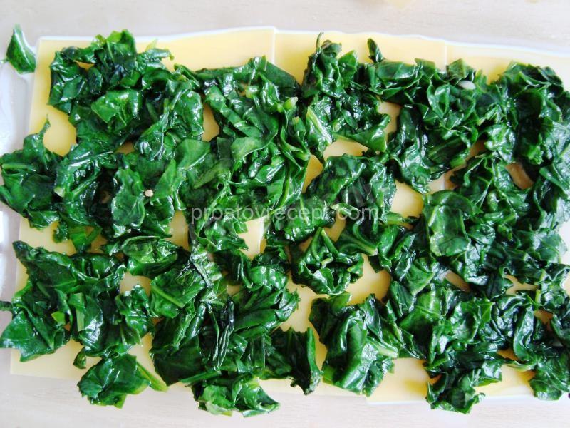 Лазанья со шпинатом и сыром
