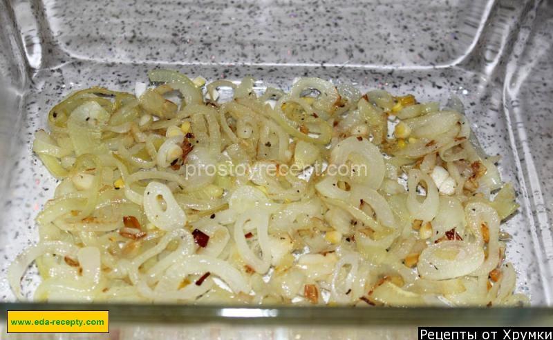 Запеканка с томатами сыром и кабачками