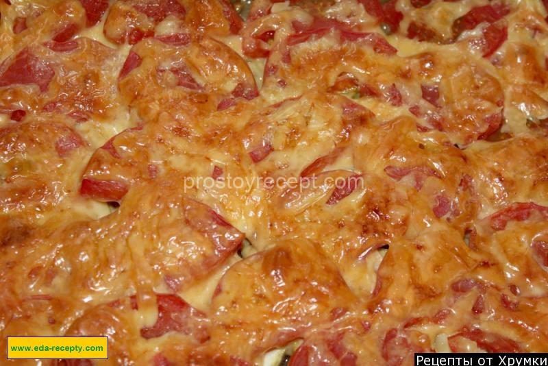 Запеканка с томатами сыром и кабачками