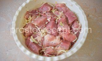 Шашлык с лимоном и луком из свинины Шаг 7 - «Шашлык с лимоном и луком из свинины»