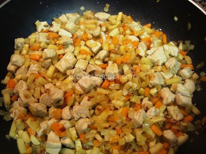 Сливочный суп из куриной грудки с грибами