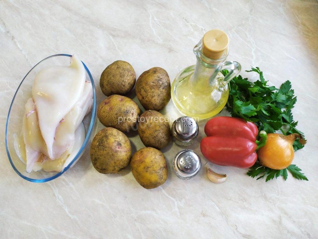 Как пожарить кальмары с картошкой на сковороде? Подготовьте продукты по