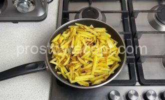 Картофель соломкой жареный - Шаг 12