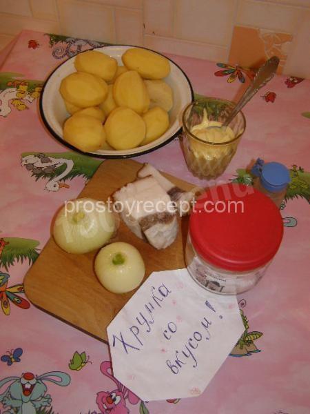 Запеченный картофель в майонезе с беконом в духовке