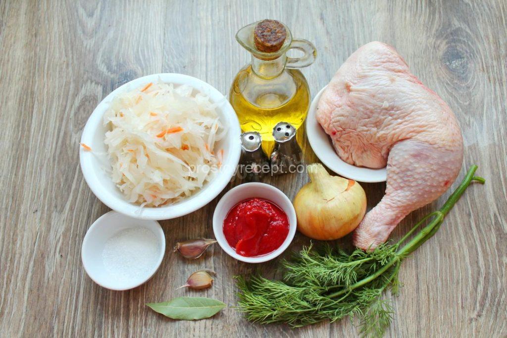 Как потушить курицу с квашеной капустой на сковороде? Подготовьте все