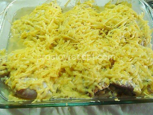 Окорочка с гречкой сыром сметаной в духовке