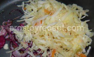 Квашеная капуста с мясом в мультиварке Квашеная капуста с мясом в мультиварке - Шаг 5