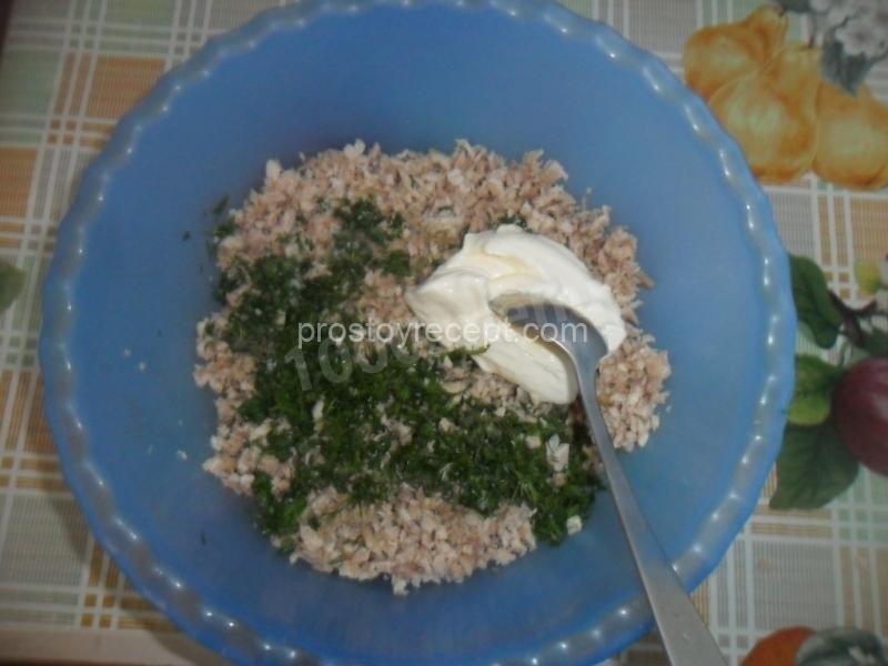 Рулет из лаваша с куриной начинкой