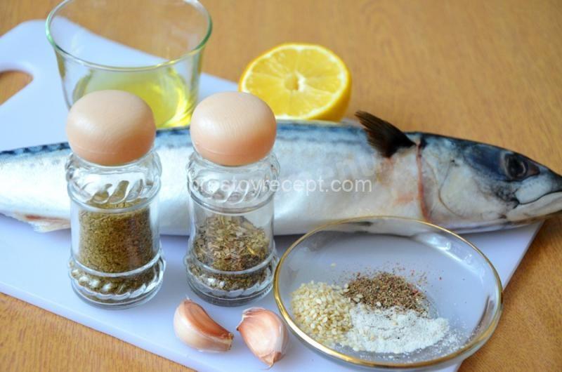 Рыба с базиликом, кунжутом, орегано и чесноком в духовке