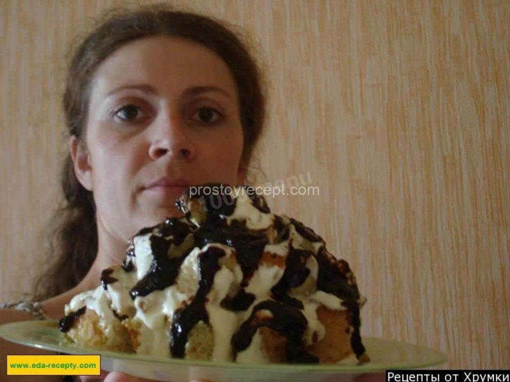 Подавайте торт к столу.